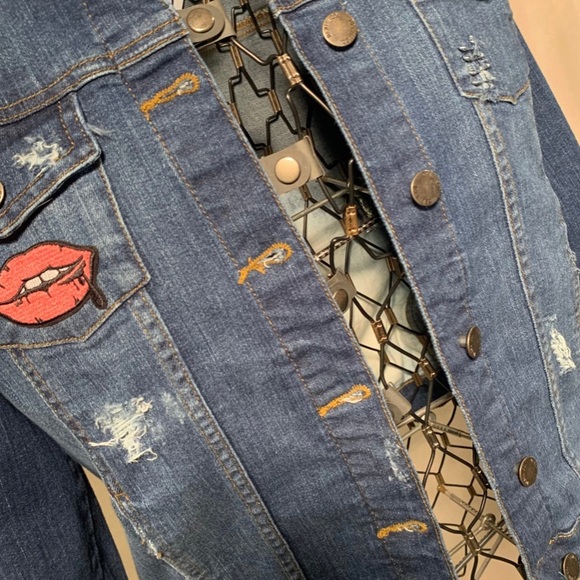 Jean jacket - Picture 3 of 3